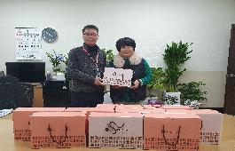 [국제신문]수정1동새마을부녀회, 설 명절 맞이 사랑의 성품(식료품세트) 기탁