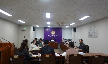 제318회 정례회 2차예산결산특별위원회의 이미지