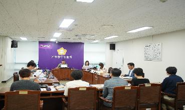 제331회 정례회 2차 운영총무위원회의 이미지
