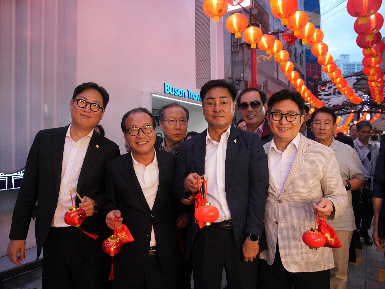 251017 차이나타운 축제 3번째 이미지