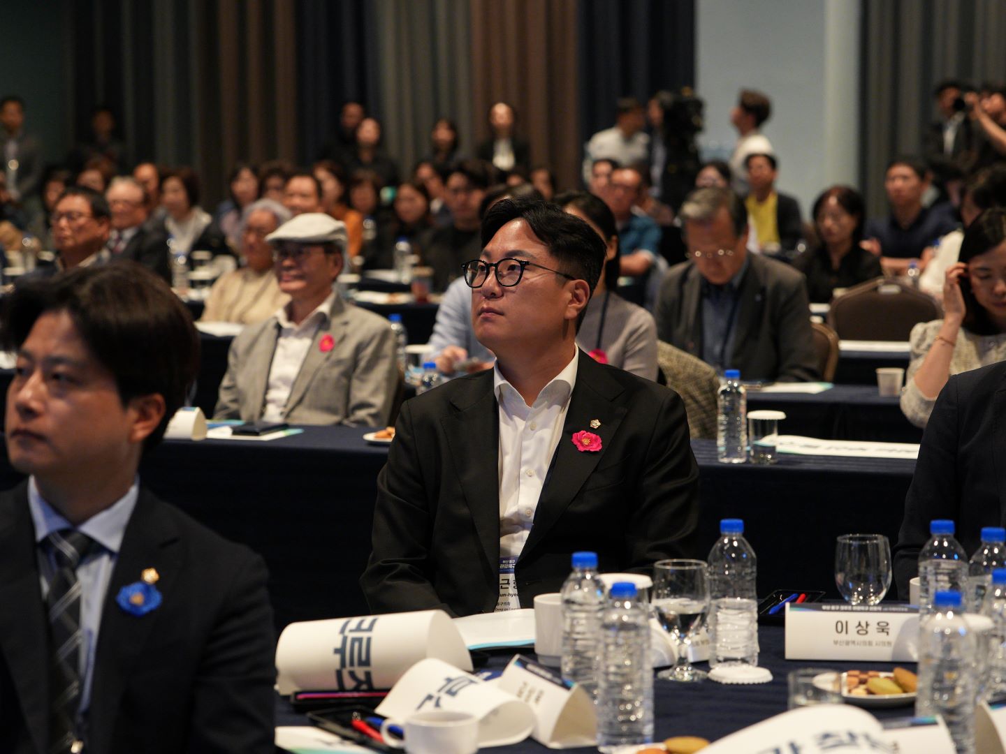 261008 부산 동구 크루즈 관광특구 지정 선포식 및 국제비전포럼 2번째 이미지