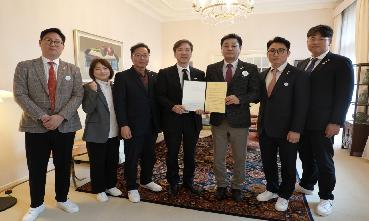 2030부산세계박람회 유치 국외홍보단 덴마크 대사관 및 코펜하겐 시청 방문의 이미지