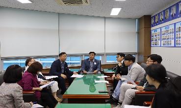 동구의회 의원 간담회의 이미지