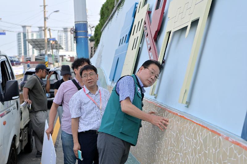 현장에서 함께하는 동구청장의 파일 이미지
