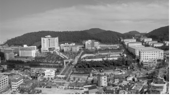 오늘날의 동명문화학원 전경(2004년)